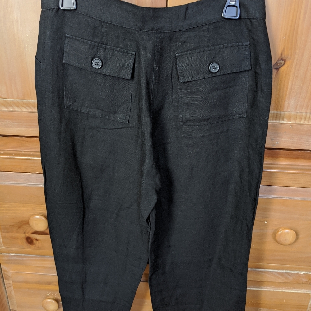 Linen Capris - Picture 2 of 3